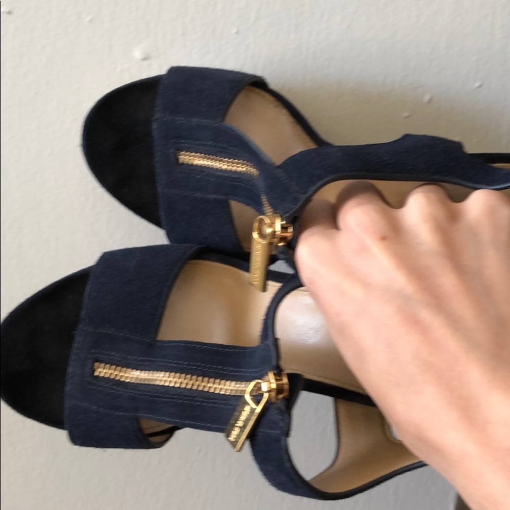 MK platform heels - Picture 2 of 3